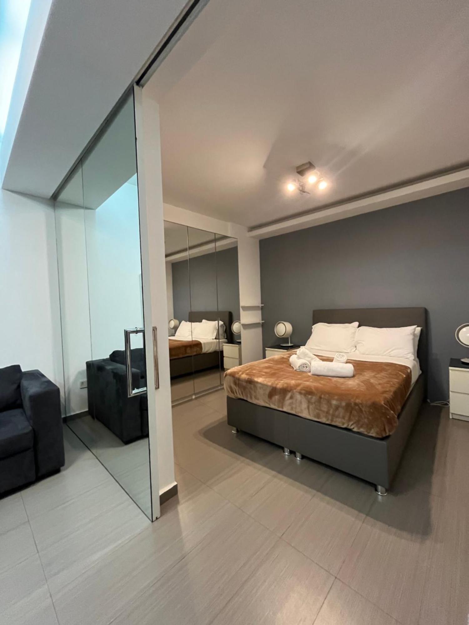 Kolonaki Central Apartment By Superhost Hub Атина Екстериор снимка